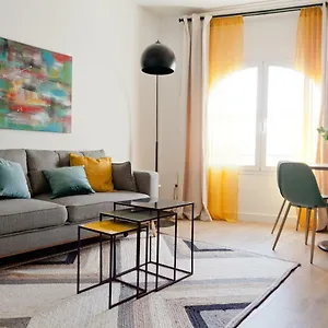 Gotoseville Gerona Apartment