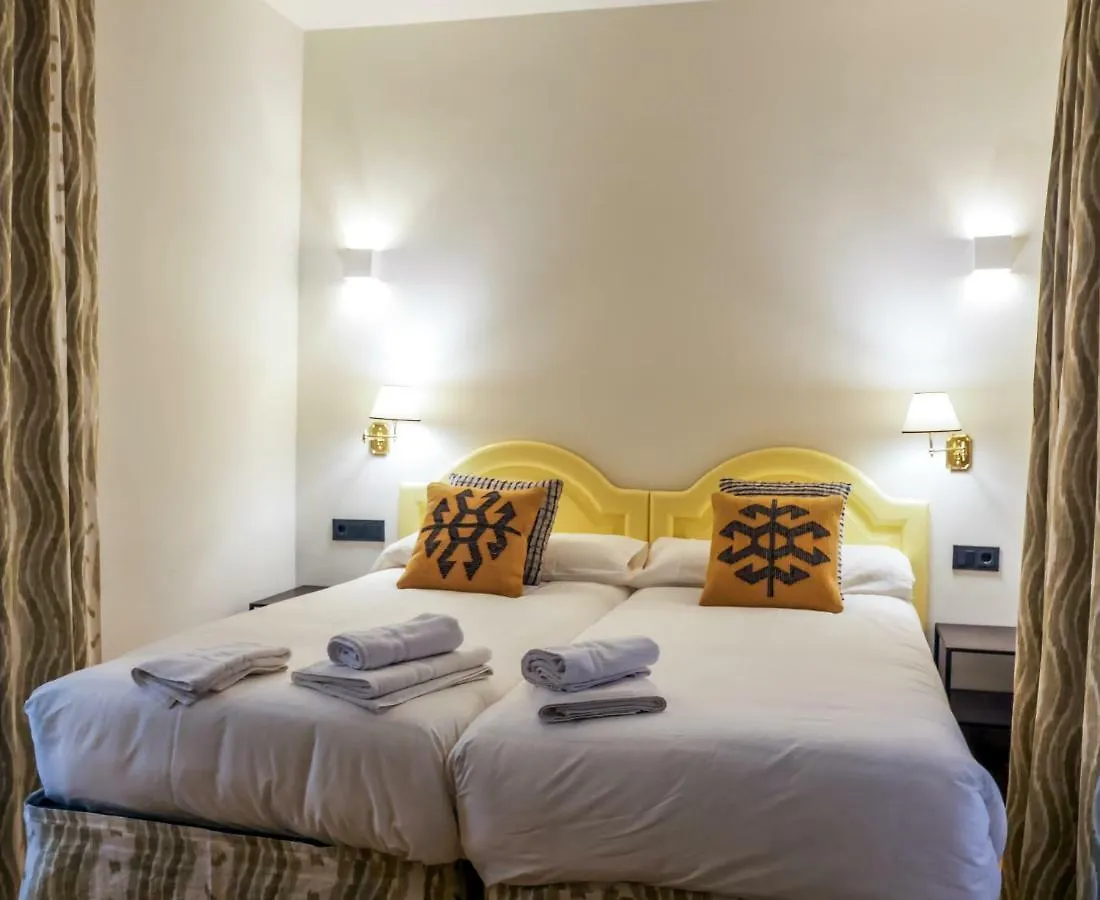 Turistic Apartment Sevillanos Sl 0*, Sewilla Hiszpania